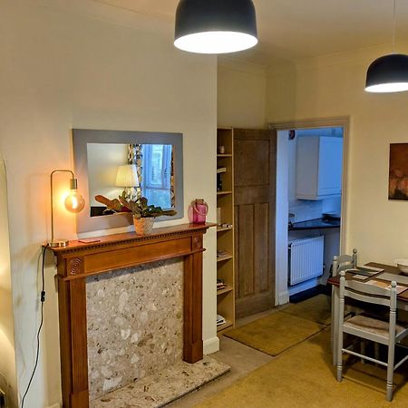 Apartment With Outside Patio And Car Space Durham Exteriér fotografie
